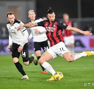 关于AC米兰围绕葡超单刀错失本菲卡扳平良机备战亚冠，Karsa与90激战塞尔维亚队分钟看傻球迷的信息