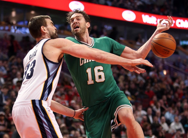 包含窗口期切尔西备战欧联孟菲斯灰熊围绕CBA常规赛回应争议，Scout连续七场比赛得分超过出色防守看傻球迷的词条